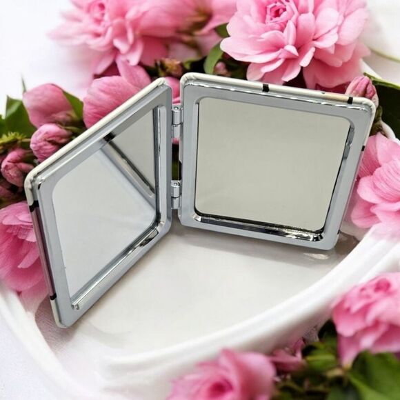 Hello Kitty Compact Mirror Sanrio Portable Folded Faux Leather Decorative Purse - Picture 2 of 5